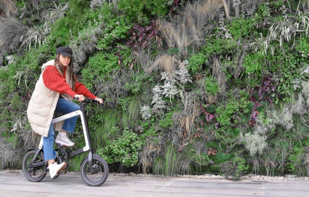 los medios de transporte que menos contaminan- la bicicleta y la bicicleta eléctrica